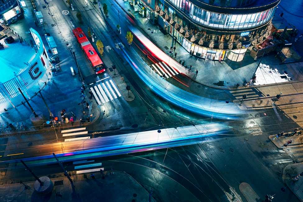 Veikryss som viser til trafikk og bevegelser